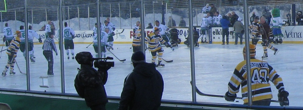 Pucky and Sonar the CT Whale mascots